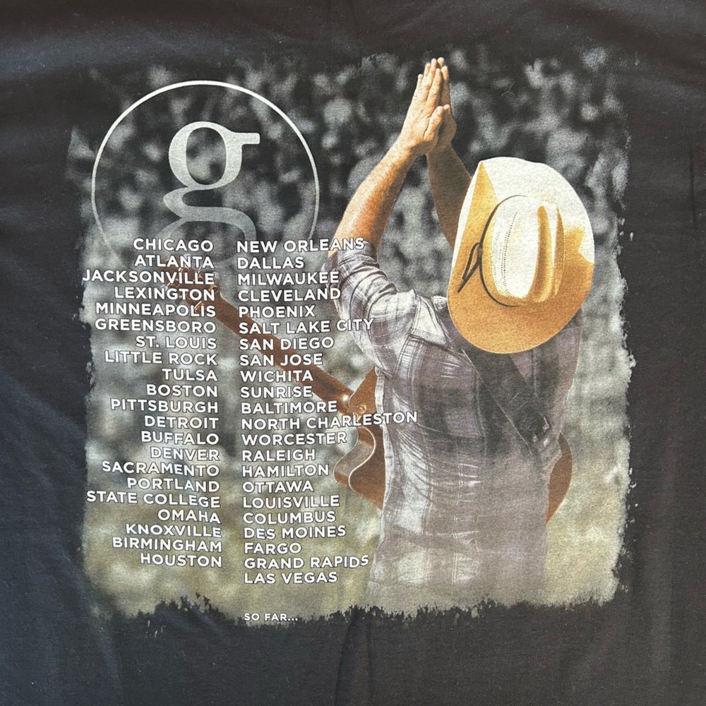 Garth Brooks Tee - Picture 4 of 4